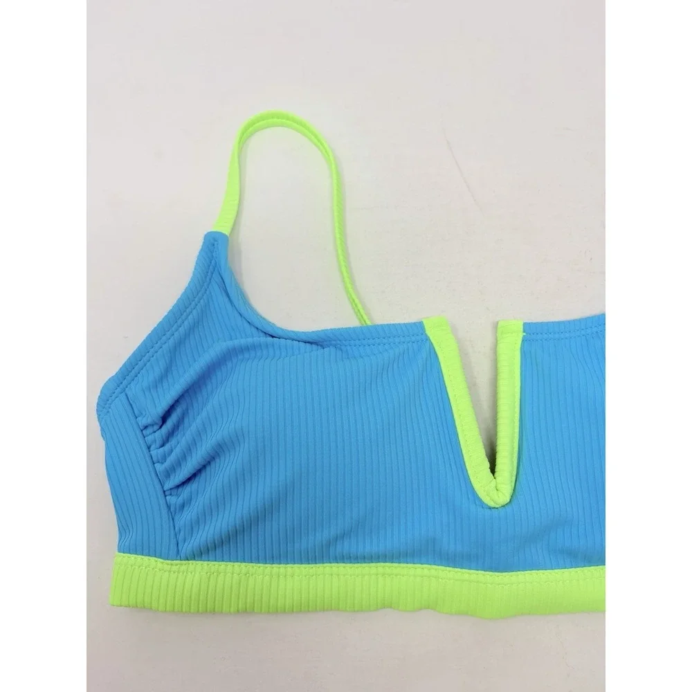 Salt + Cove Juniors Size Small V-Wire Ribbed Bralette Bikini Top in Blue 1523
